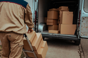 When Should Businesses Use IT Equipment Relocation Services?